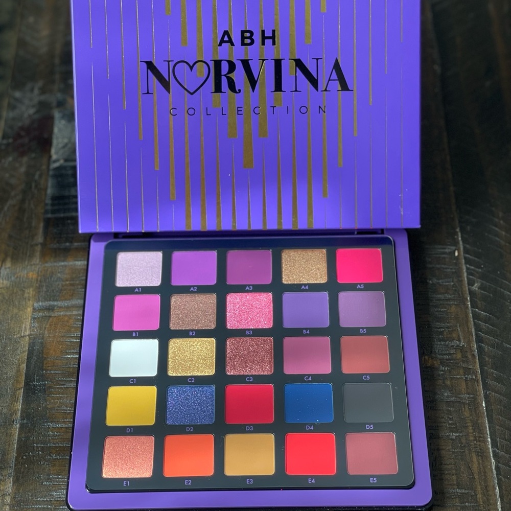 ABH Norvina Palette Volume 1